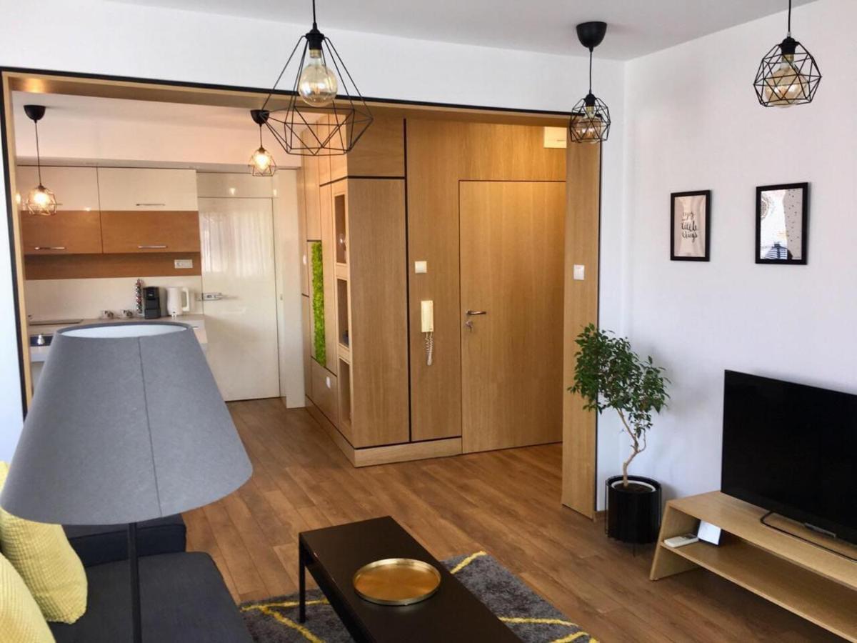 Golden View Of Plovdiv Apartment Ngoại thất bức ảnh